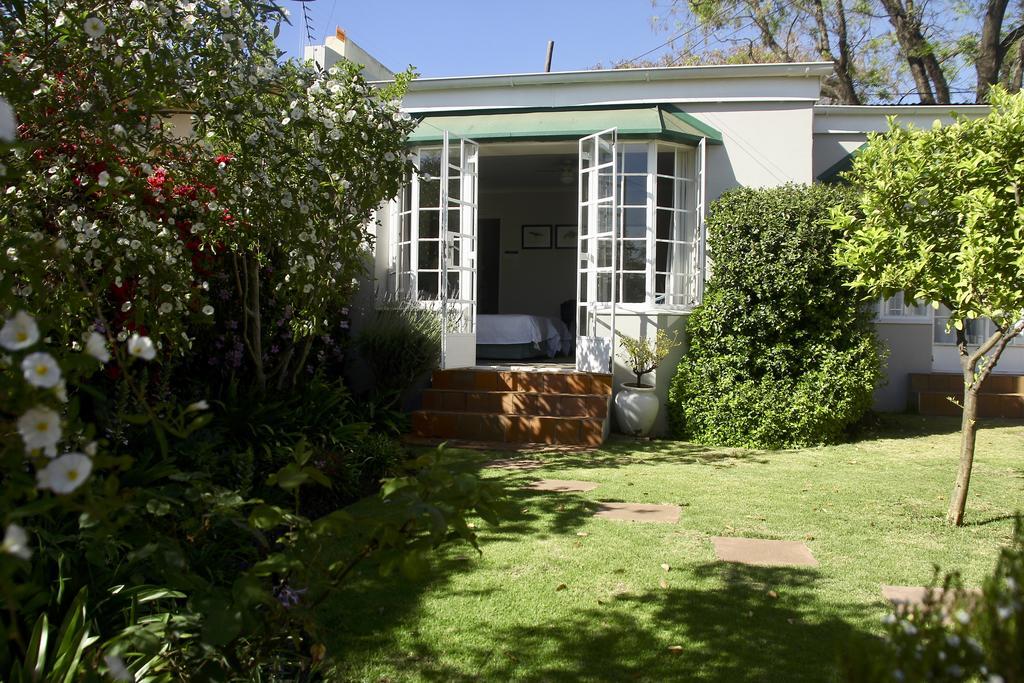 Melville Manor Guest House Joanesburgo Exterior foto
